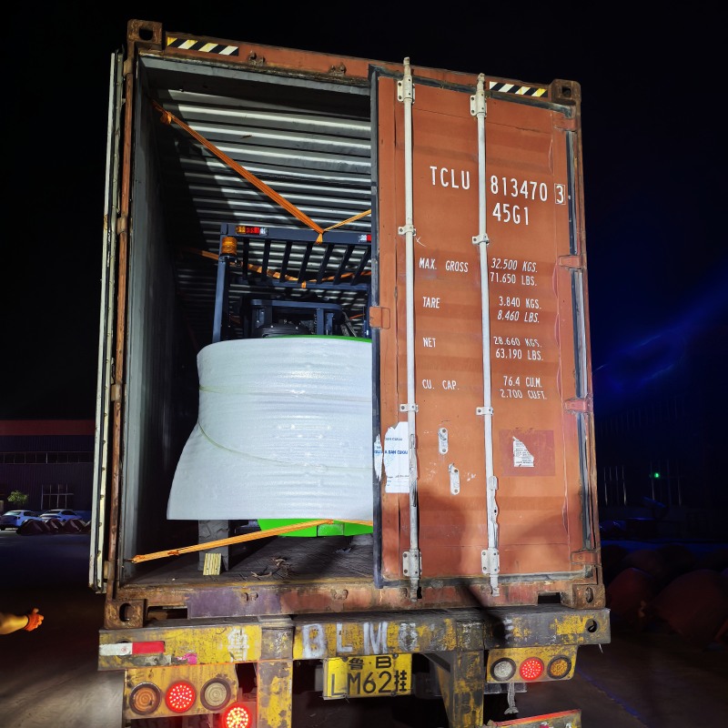 NEOlift fornece empilhadeiras a diesel de alta capacidade para fortalecer as operações de movimentação de aço da Guiana